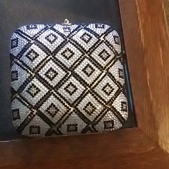 Hand bag - Picture 2 of 3